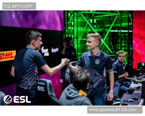 DOTA2热议：FPX战队实力究竟如何引发玩家热烈讨论