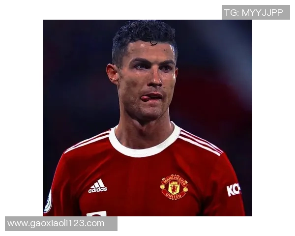 简单头像足球明星男士图片展示与推荐,助你找到心仪的球星形象